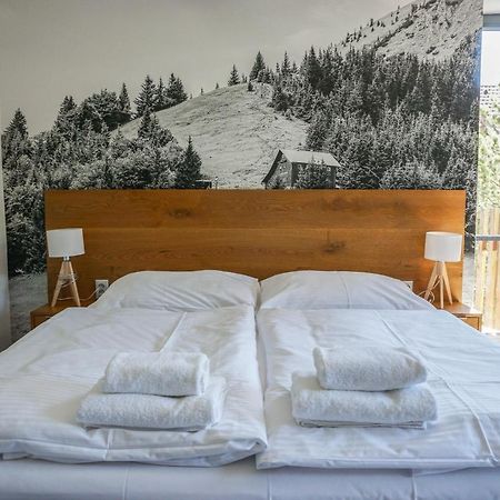 Penzion Deer Valča Εξωτερικό φωτογραφία